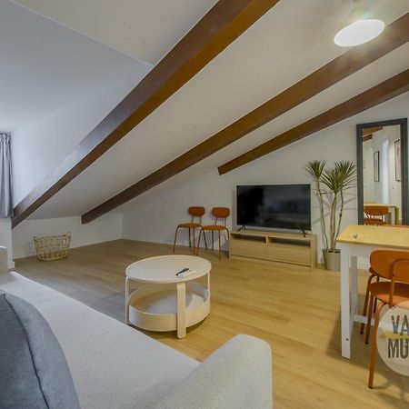Fashion Design Loft En Calle Carretas-Sol Para 4Pax Madrid Bagian luar foto