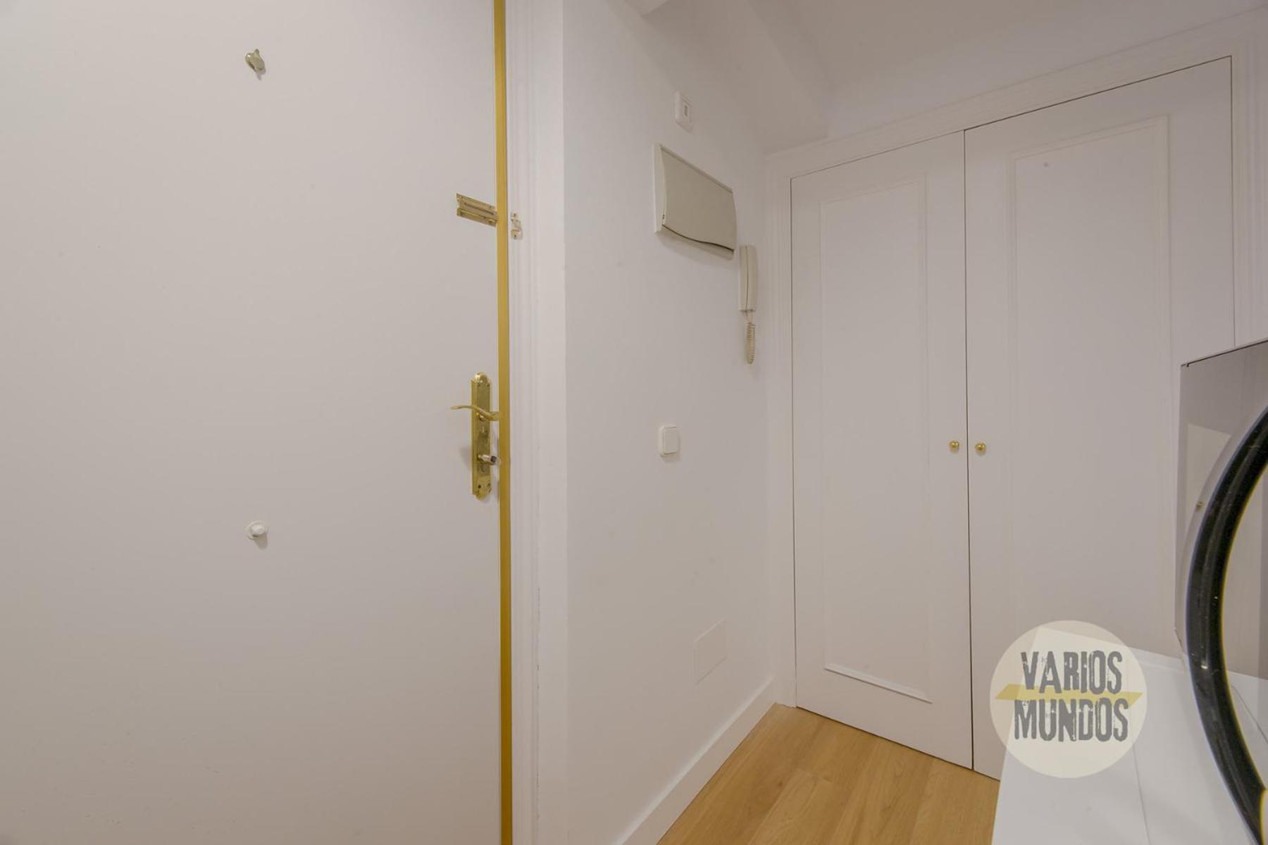Fashion Design Loft En Calle Carretas-Sol Para 4Pax Madrid Bagian luar foto
