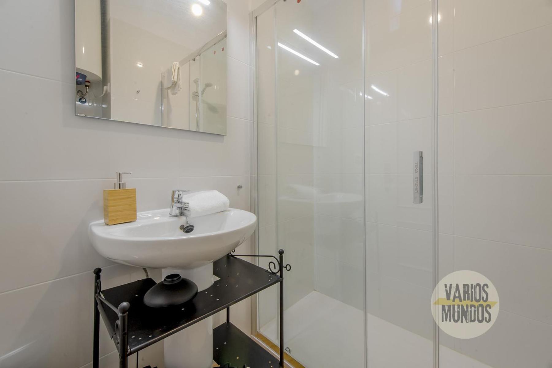 Fashion Design Loft En Calle Carretas-Sol Para 4Pax Madrid Bagian luar foto