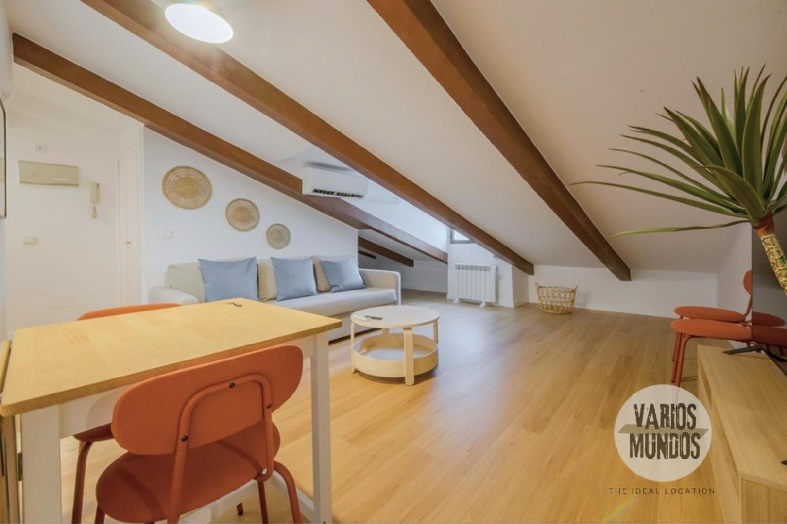 Fashion Design Loft En Calle Carretas-Sol Para 4Pax Madrid Bagian luar foto