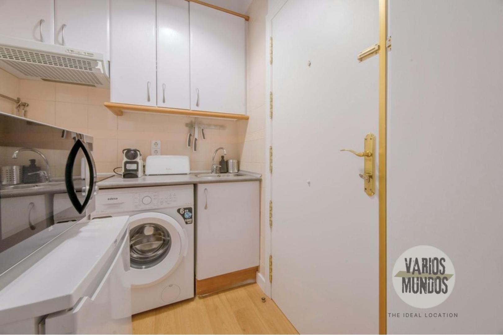 Fashion Design Loft En Calle Carretas-Sol Para 4Pax Madrid Bagian luar foto